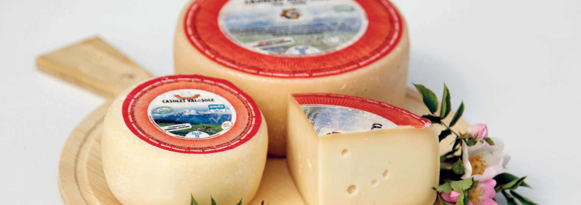 The small cheese of Val di Sole: Casolét