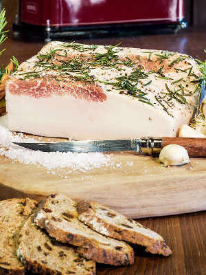 Lard d’Arnad PDO, the Pride of the Aosta Valley