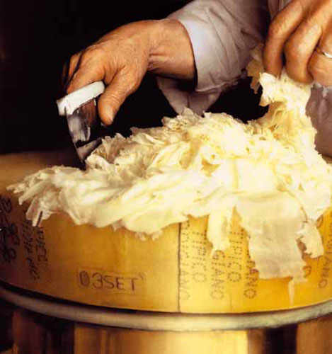 Lodi’s traditional Raspadüra cheese.
